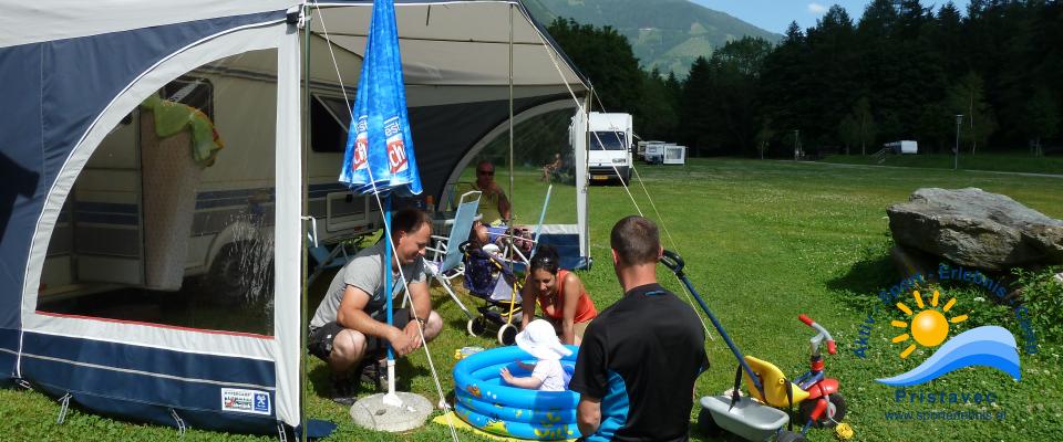 Naturcampingplatz bietet Spaß fuer Groß und Klein