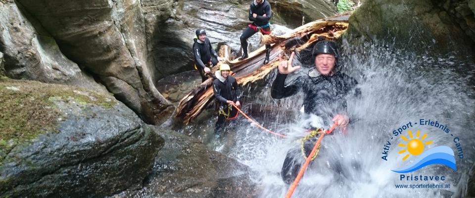 Canyoning in der Wunzenschlucht optimales Teambuilding